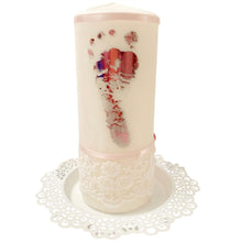 Lade das Bild in den Galerie-Viewer, Geburtskerze mit Fussabdruck